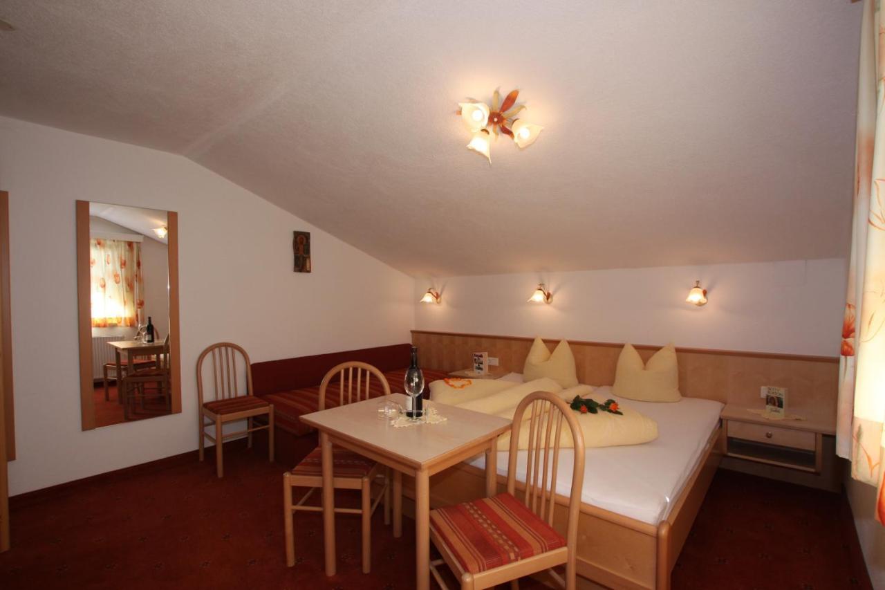 Lechlihof Hotel Ischgl Phòng bức ảnh