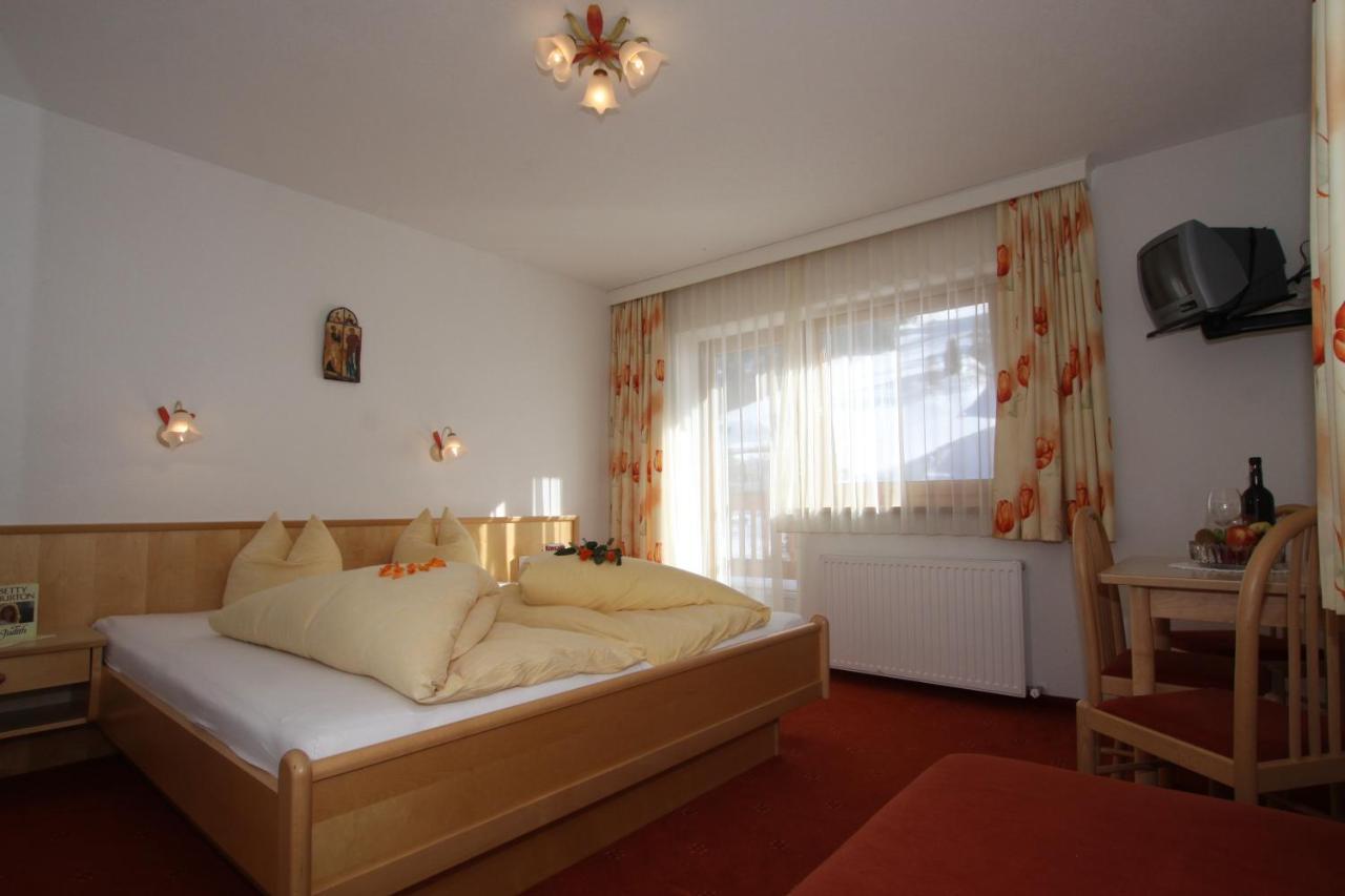 Lechlihof Hotel Ischgl Phòng bức ảnh