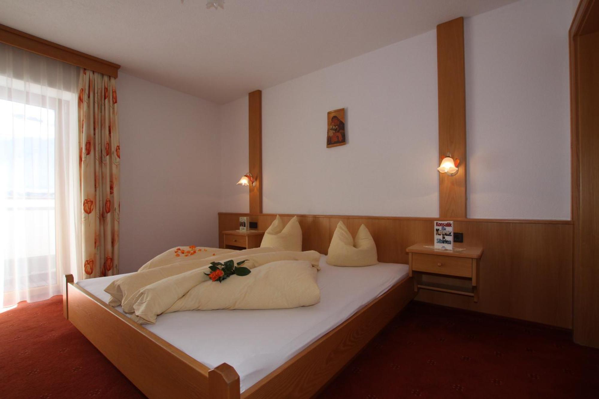 Lechlihof Hotel Ischgl Ngoại thất bức ảnh